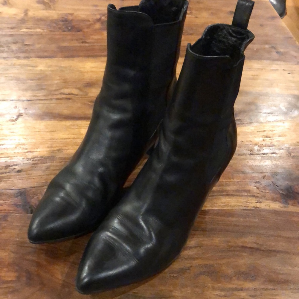 Gucci Black Leather Slip On Ankle Boot 8 1/2 - Picture 3 of 13